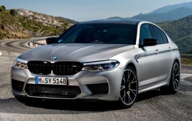 Alfa Romeo Stelvio 2023